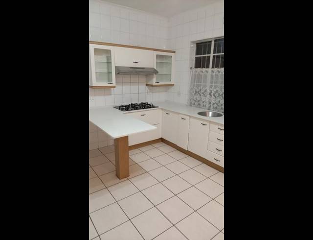 3 BEDROOM PROPERTY TO RENT IN KENSINGTON